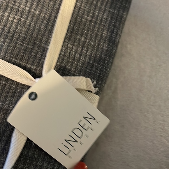 Set of 4 cloth napkins - Picture 3 of 6